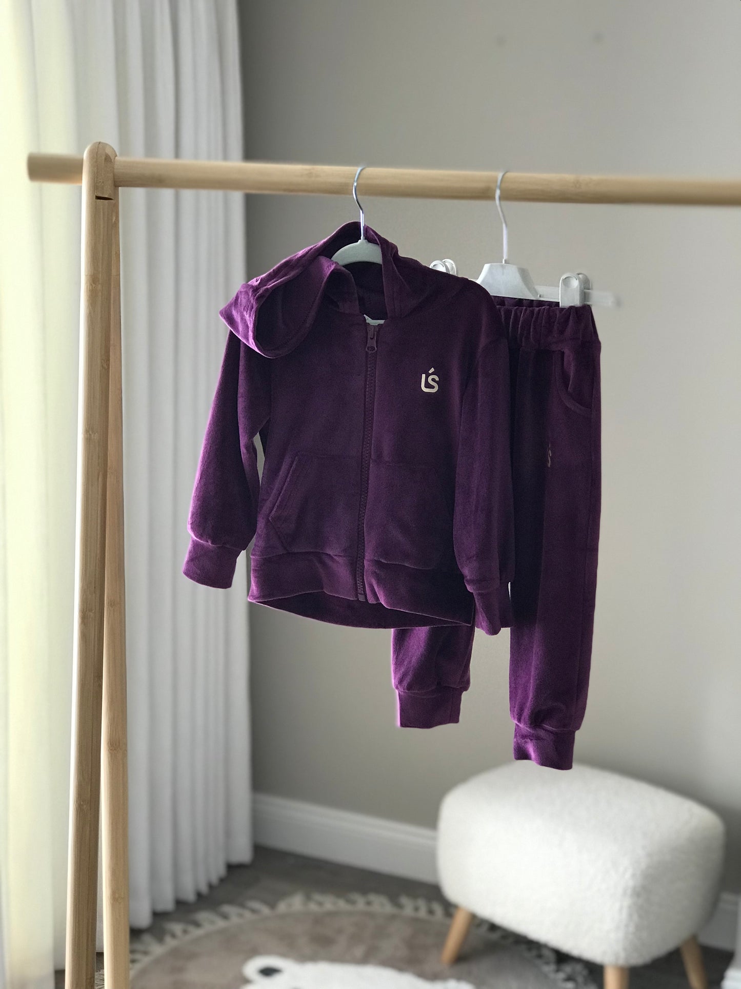 Velvet Vibes